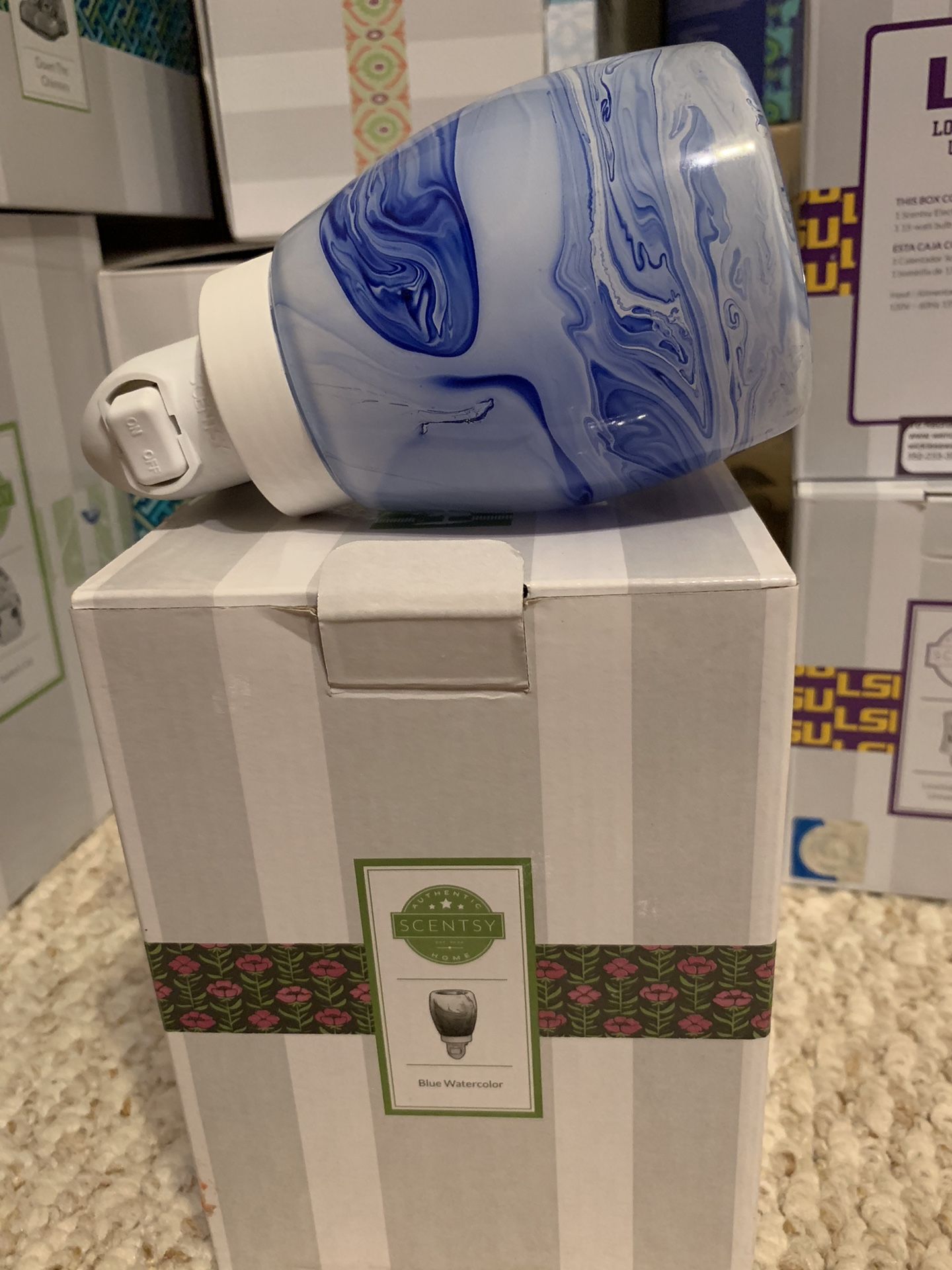 Scentsy Blue Watercolor Mini plug-in warmer