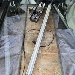 75 Galon Fish Or Reptiles Tank and Light