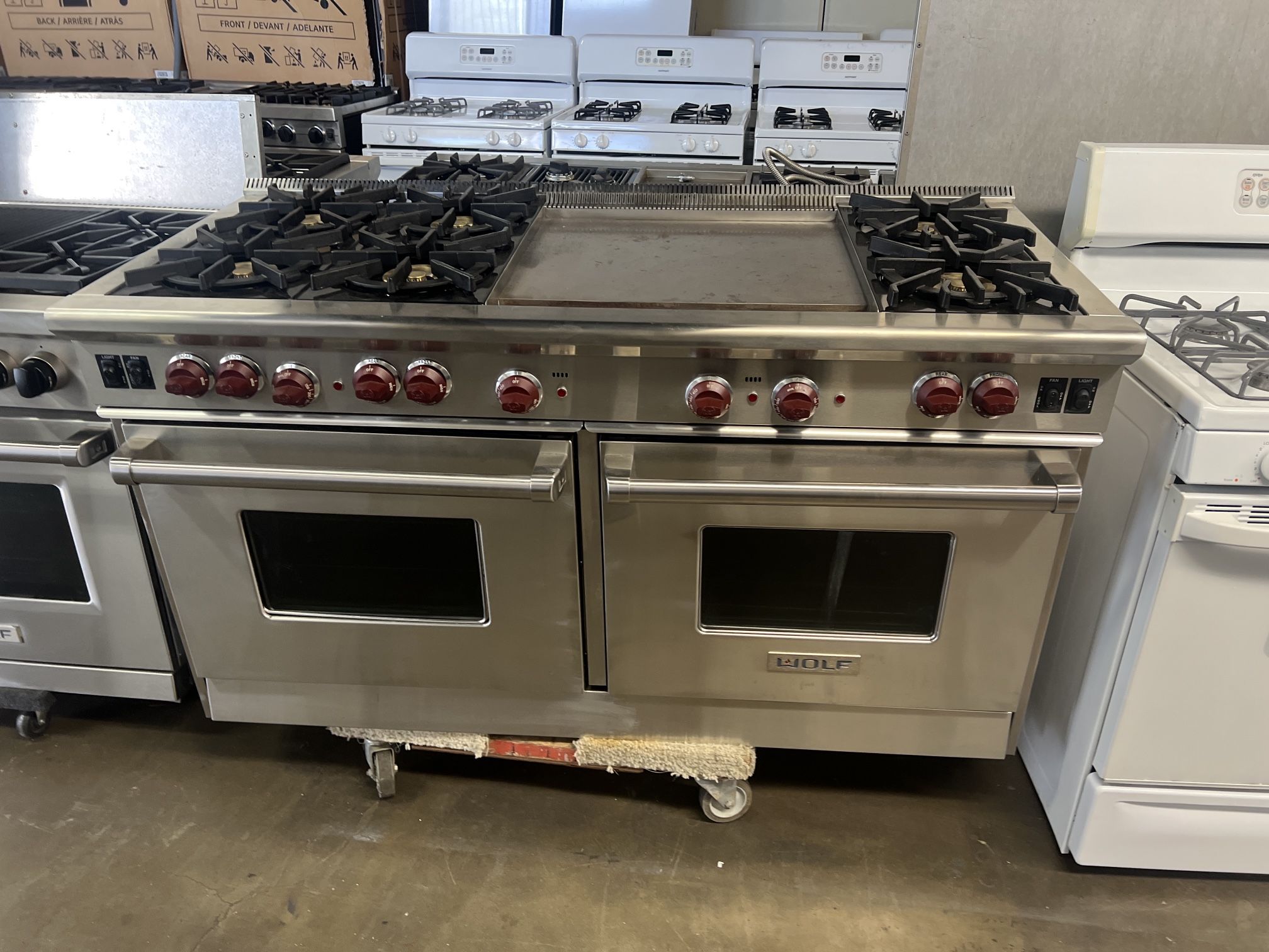 Wolf 60”Wide Gas Range Stove With 24”Griddle Stainless Steel
