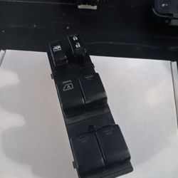 Master WINDOW SWITCH NISSAN/INFITI
