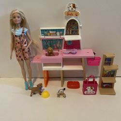 Barbie Pet Boutique with Dog Accessories 