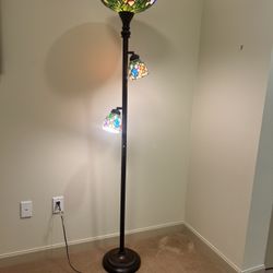 Nice Floor Lamp 