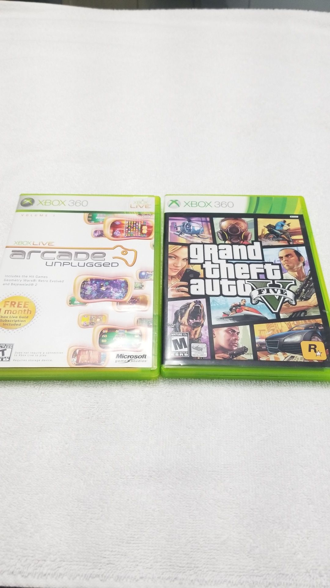 Grand Theft Auto 5 and Arcade Unplugged XBOX360 Game Bundle
