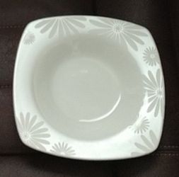 222 Fifth Alice Platinum Soup Bowls (7)