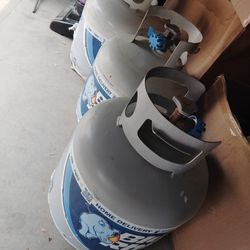 Propane tanks 15 lbs FULL