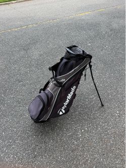 TaylorMade Golf Bag
