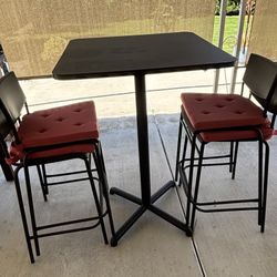 Table With Chairs Set