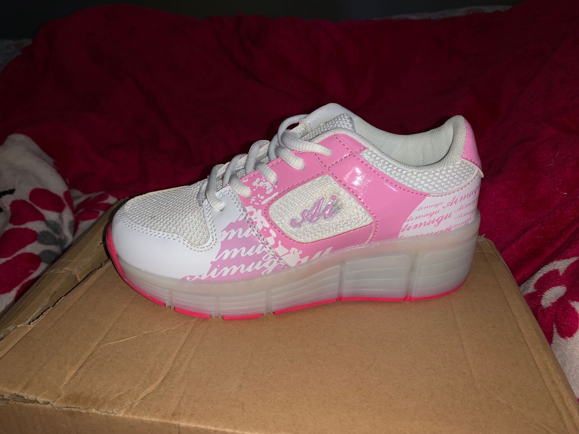 Girls Light up Heelys Shoes