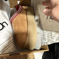 Uggs Tazz Slippers
