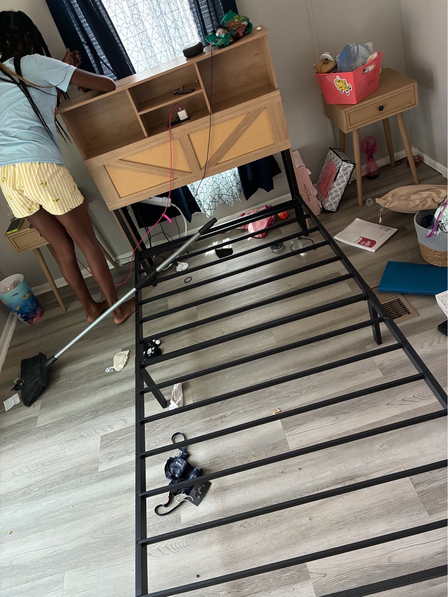 Twin bed