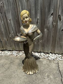 Nicolette Butler Display Statue 3ft tall