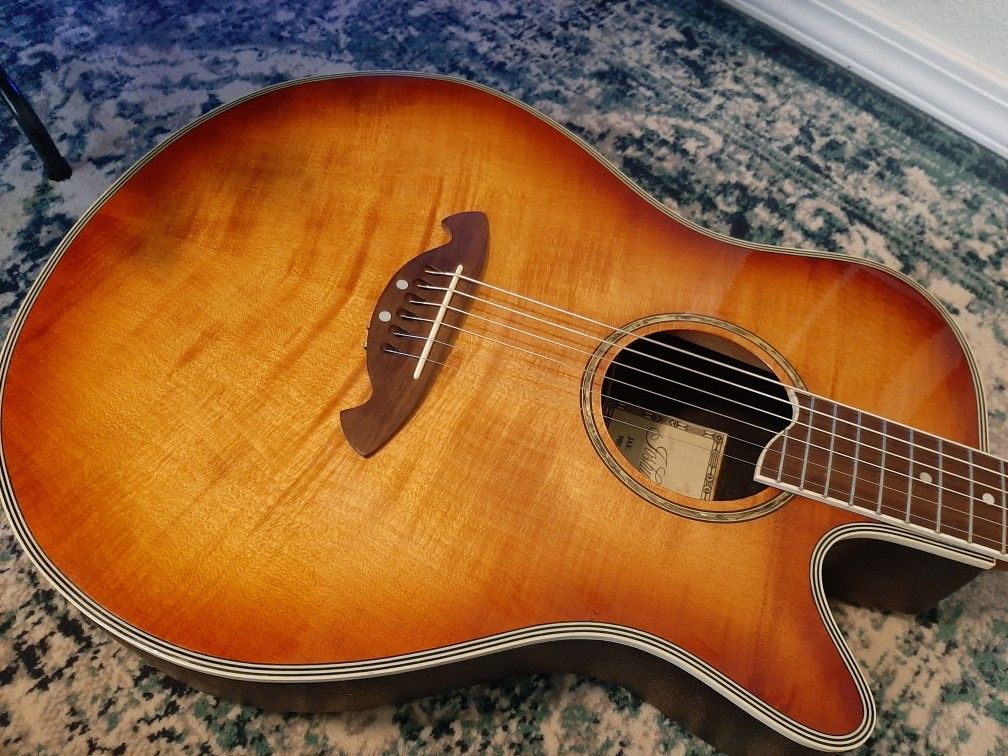 Joshua Acoustic Guitar for Sale in Lakewood, WA OfferUp