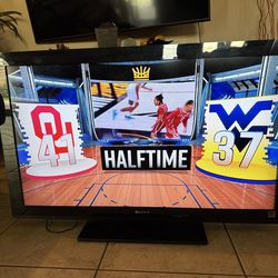 Sony BRAVIA 40-inch LCD HDTV & universal remote