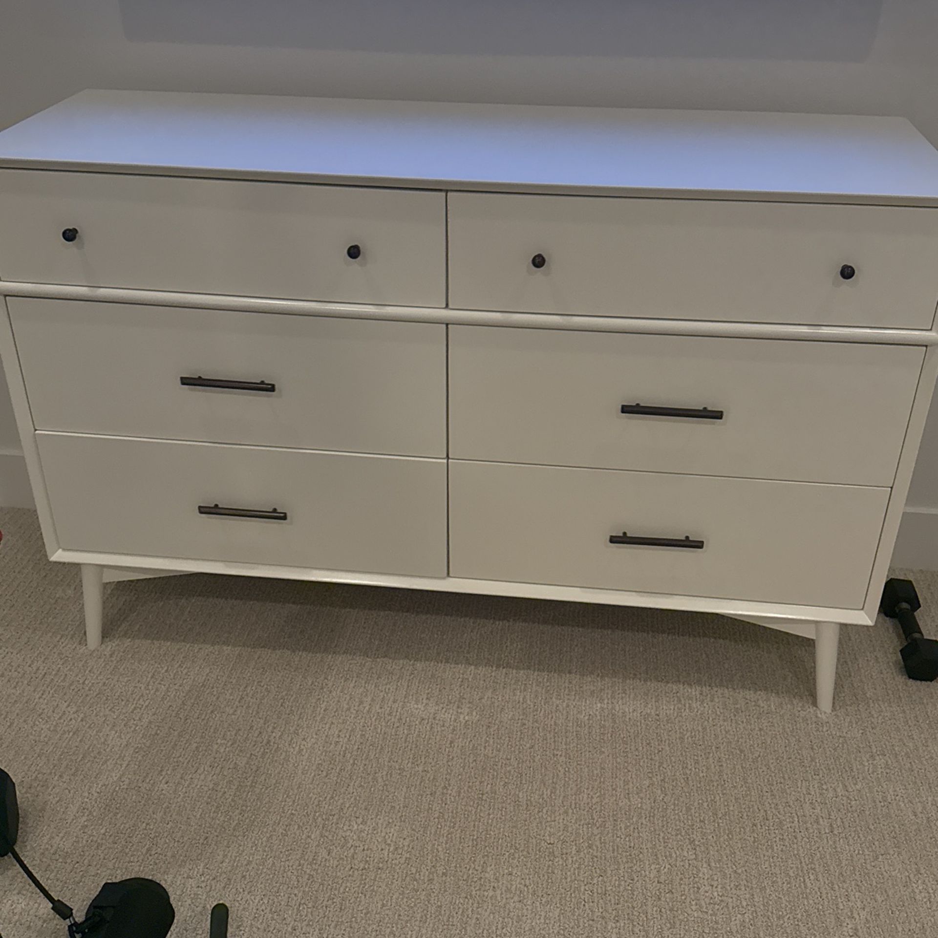West Elm, Mid Century 6 Drawer Dresser