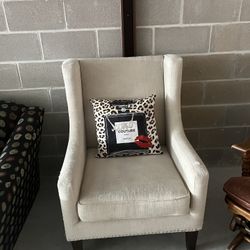 White Accent Chair And Pillow 