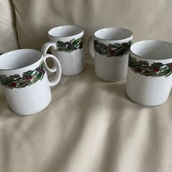 Never used Vintage Garland Mugs