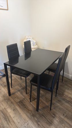 Black dining room table