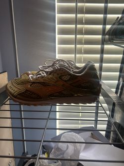 Gold Bottega Venata