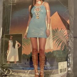 Costume