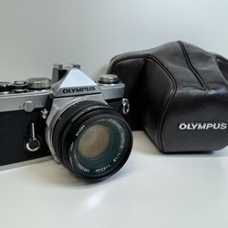 Beautiful Olympus OM-1 35mm Film Camera 50mm f/1.8 Lens From JAPAN With Soft Leather Case 