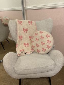 Pink Bow Throw Blanket & Pillow 🎀