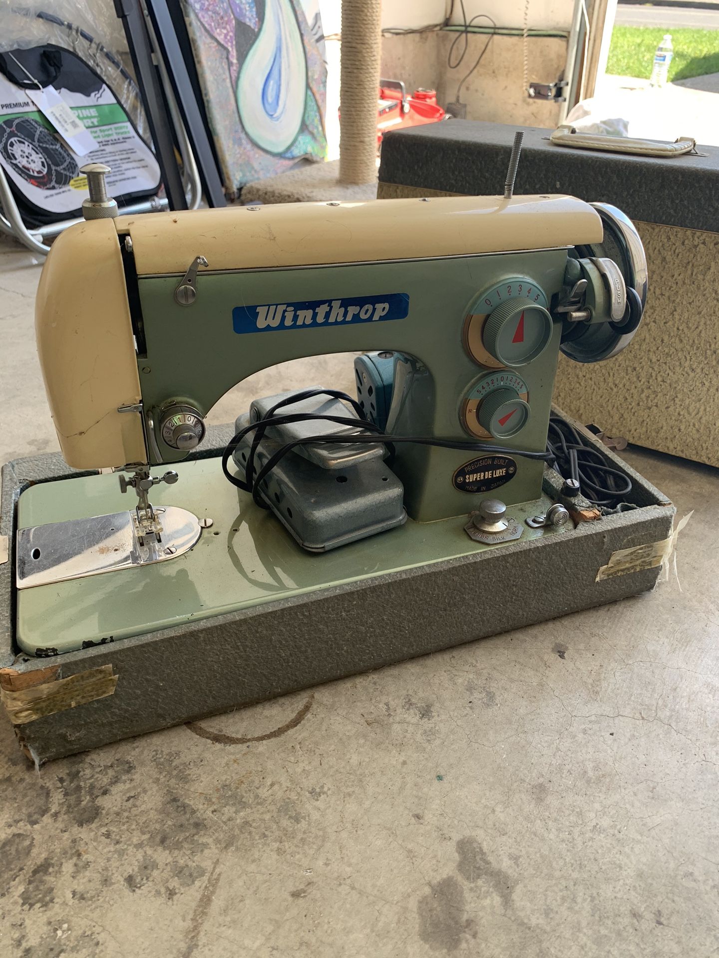 Winthrop Sewing Machine
