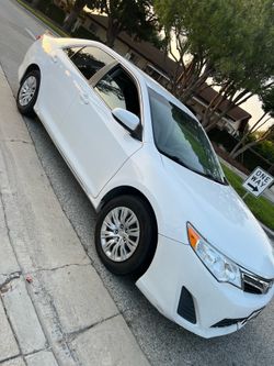 2014 Toyota Camry LE
