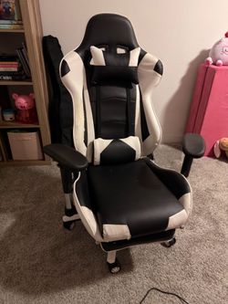 Free gaming chair