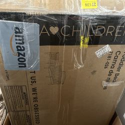 toddler bed 