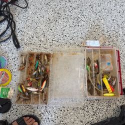 30 Fishing Lures