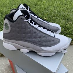 AIR JORDAN 13 “ATMOSPHERE GREY” 414571-016. 