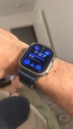 Apple Watch Ultra - Blue Alpine Loop Strap