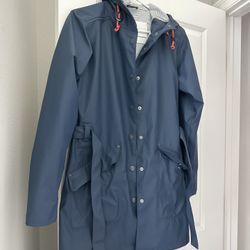 Helly Hansen Raincoat With Hood 