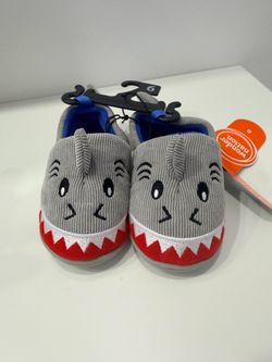 Kids shoes size 6