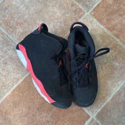 Jordan 6 Infrared Size 2.5y (kids) (2014) Used