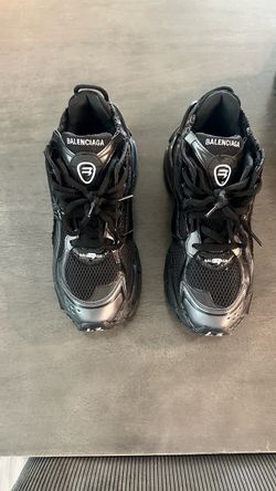 balenciaga runners
