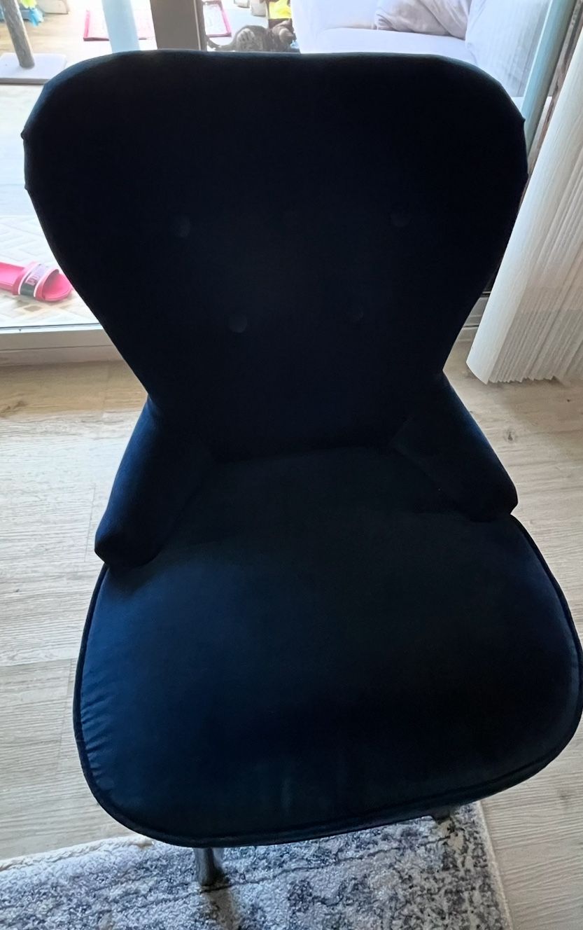 Selling An Accent Chair