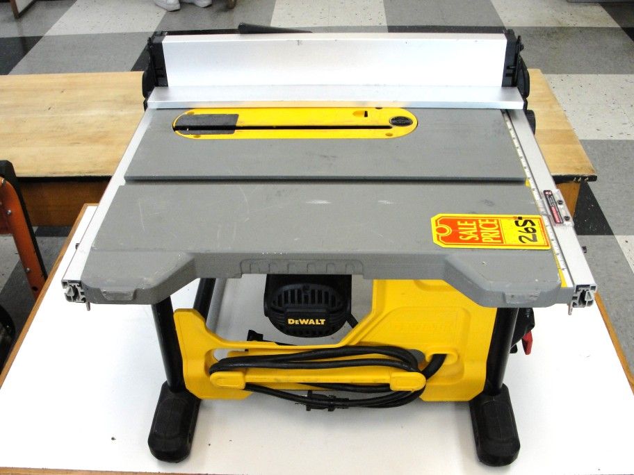 DEWALT DWE7485 8-1/4" TABLE SAW 