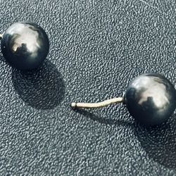 VINTAGE HEIRLOOM 14K YELLOW GOLD BLACK TAHITIAN PEARL STUD EARRINGS WEIGHT 2.65 GRAMS EXCELLENT CONDITION!