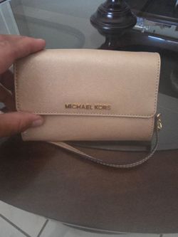 MK CROSSBODY