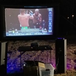 OUTSIDE INFLATABLE SCREEN 