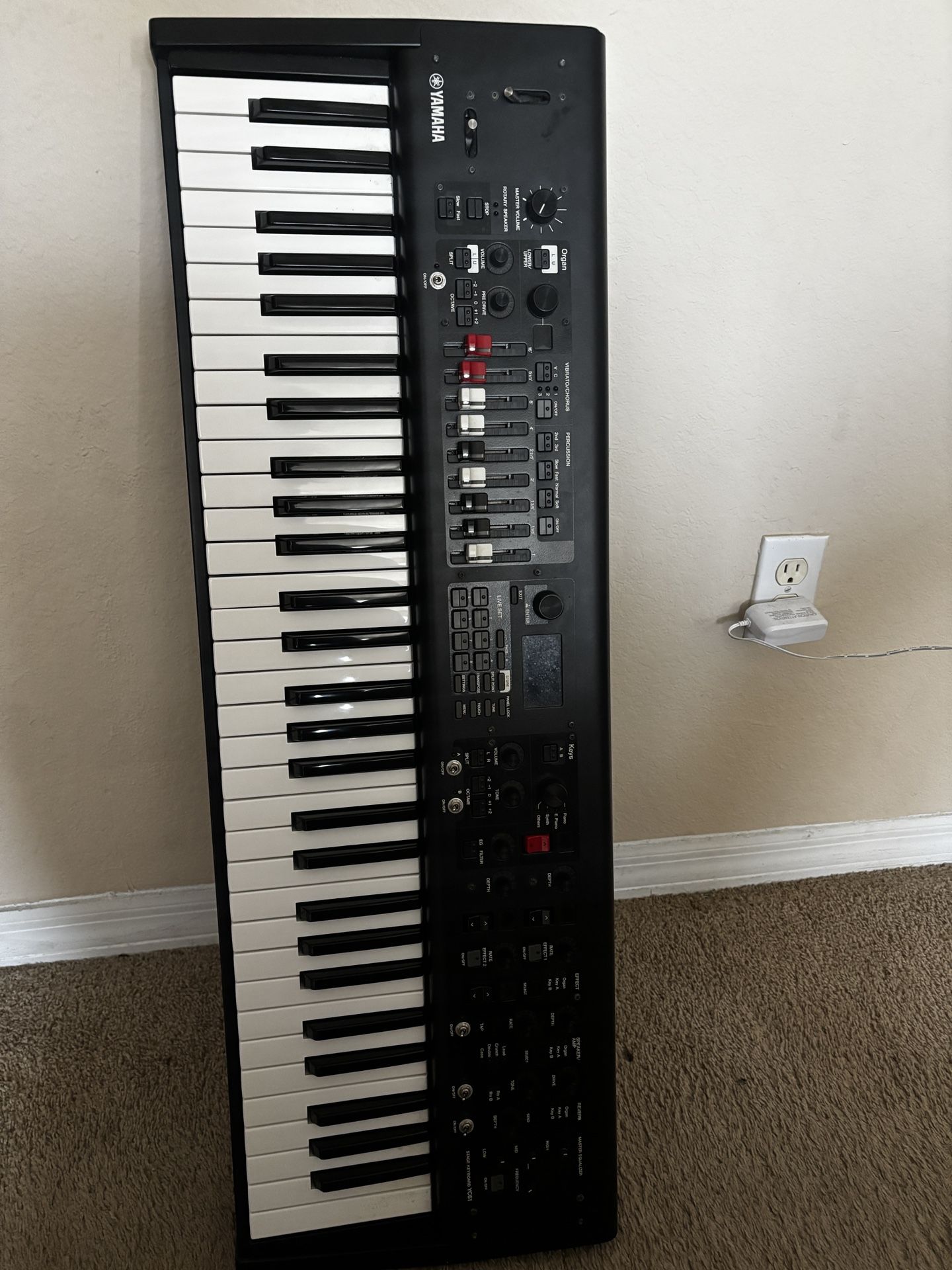 Yamaha YC 61 