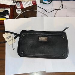 AUTHENTIC NWT NINE WEST CLUTCH WALLET