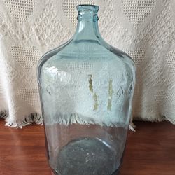 Arrowhead Puritas Waters Glass Jug