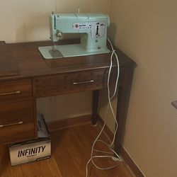 Antique Sewing Table W/ Machine