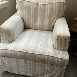 Rocking/spinning Lounge Chair