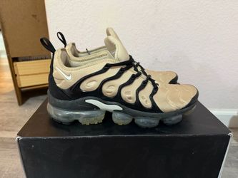 Nike vapor max size 9