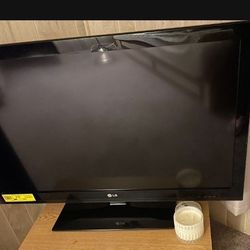 LG Tv  46"