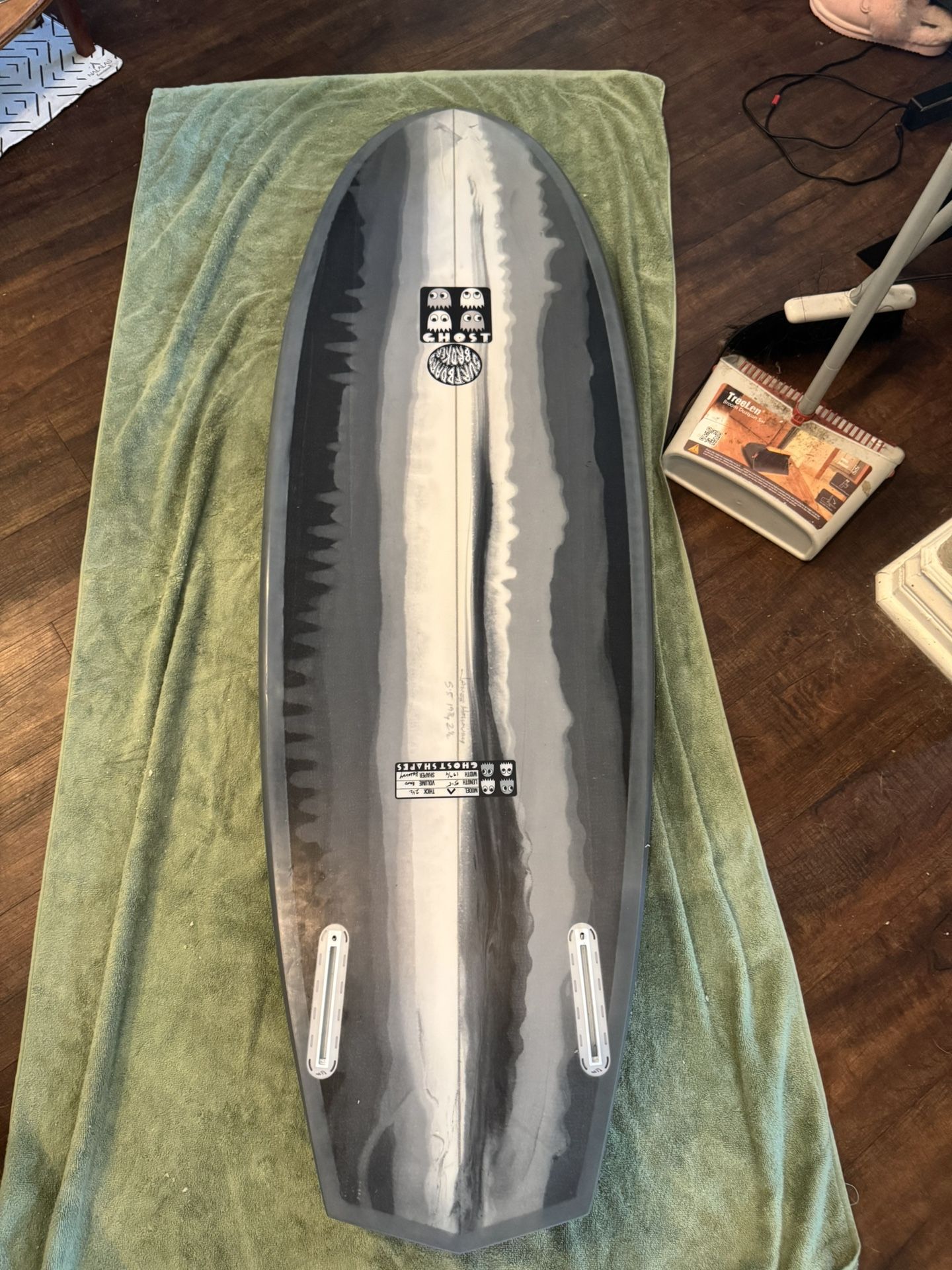 5’5” Ghostshapes Surfboard 