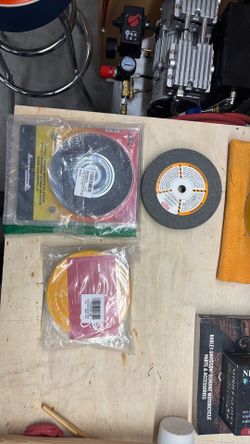 Grinder wheel, wire wheel and buffing pads